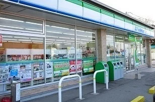 ファミリーマート明和23号まで1600m