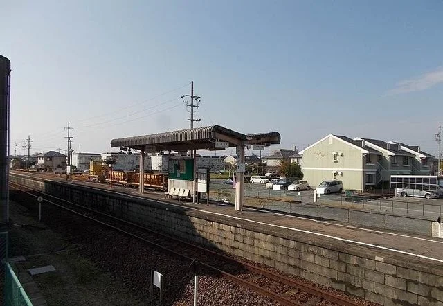 伊勢鉄道玉垣駅まで950m