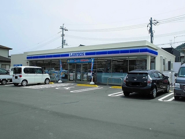ローソン笠岡美の浜店まで160m