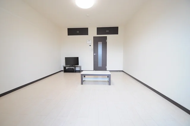 実際のお部屋と異なる場合がございます。