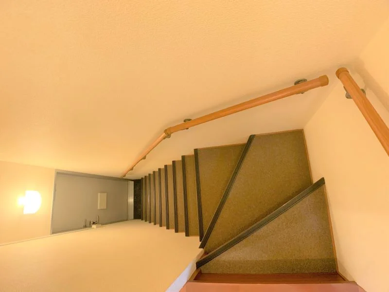 (2F)設備・仕様は号室により異なる為、現況を優先致します。