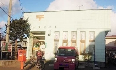 市川郵便局まで1000m