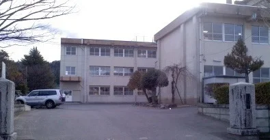 福島市立渡利中学校まで1480m