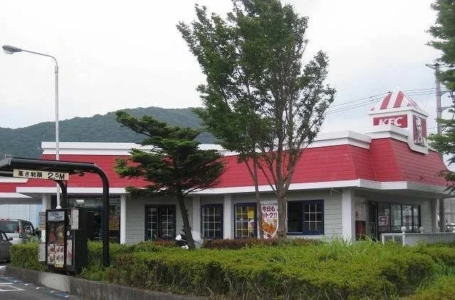 ケンタッキーフライドチキンまで1200m