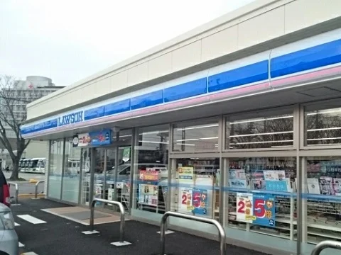 ローソン富山日赤病院前店まで350m