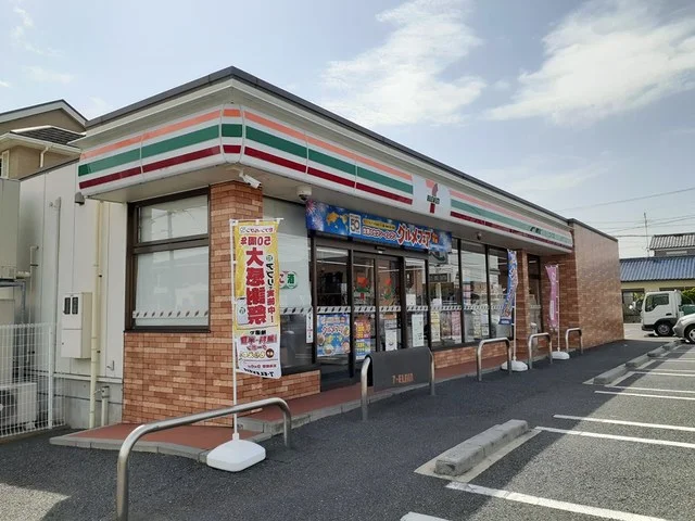 セブンイレブン清洲西田中店まで118m