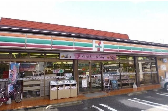 セブンイレブンまで1000m