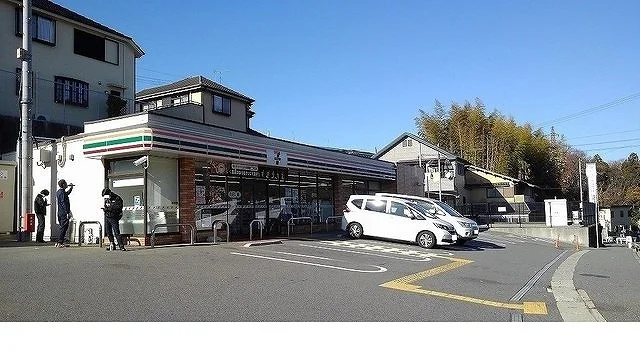 セブンイレブン若葉台３丁目店様まで30m