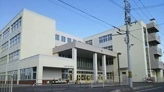 旭川市立神楽岡小学校まで190m