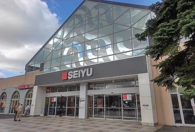 西友西町店まで130m