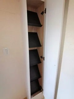 シューズボックス（２階）