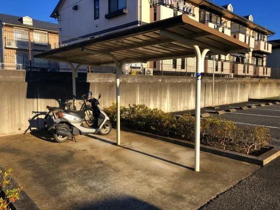 屋根付き駐輪場