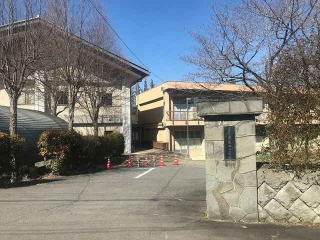 東塩田小学校まで1100m