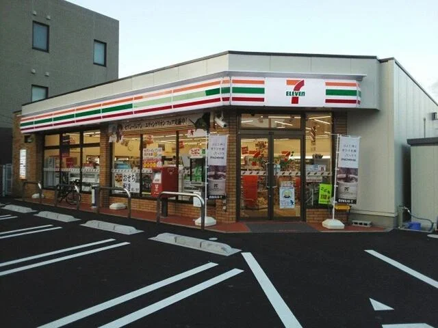 セブンイレブン草津野村１丁目店まで500m