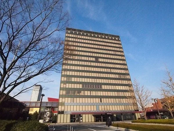 北九州市役所まで2200m