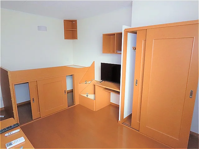 クローゼット、ベッド下収納あり