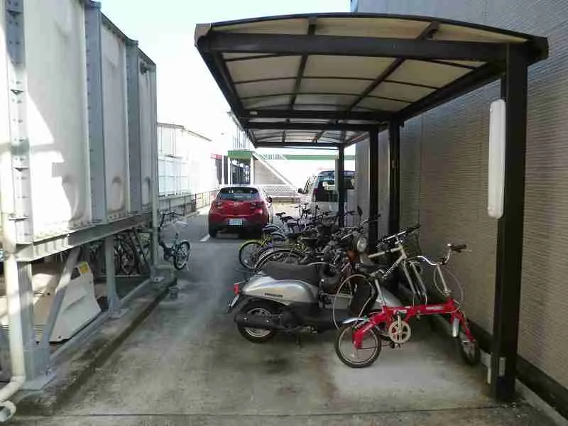 写真と現状が異なる場合は現状を優先します。