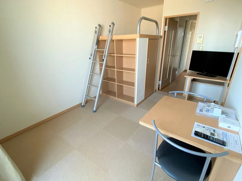 １階フローリング　２階以上はカーペット仕様