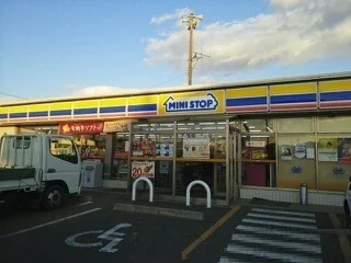 ミニストップまで220m