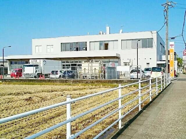 木曽川郵便局まで400m