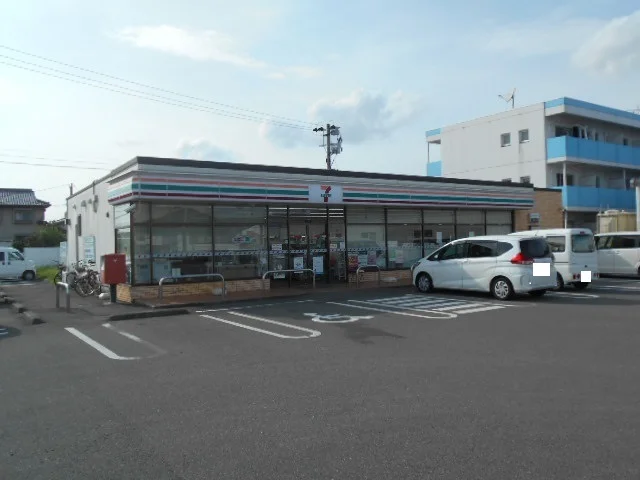 セブンイレブン宮崎飛江田店まで350m