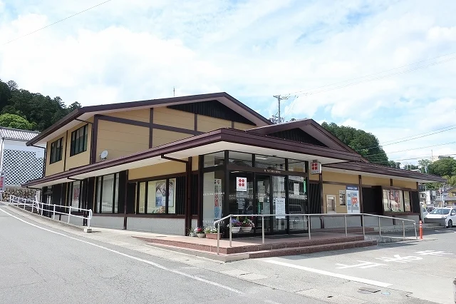 八十二銀行まで450m