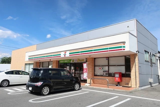 セブンイレブンまで350m