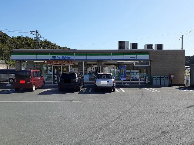 ファミリーマート 湖西坊瀬店まで1500m