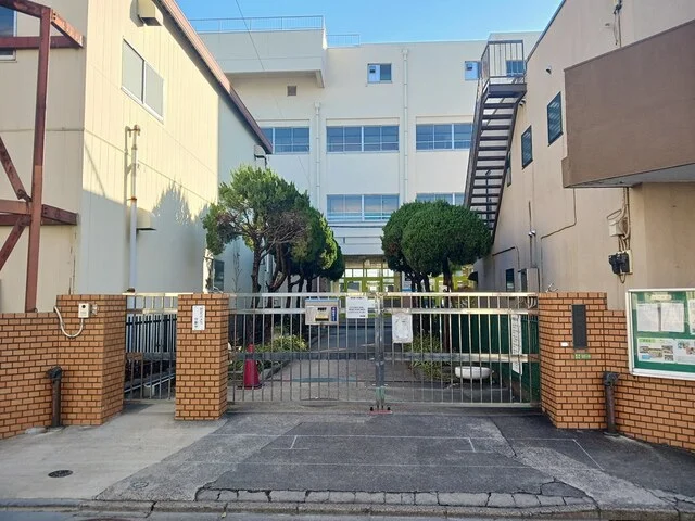 栗原北小学校まで31m