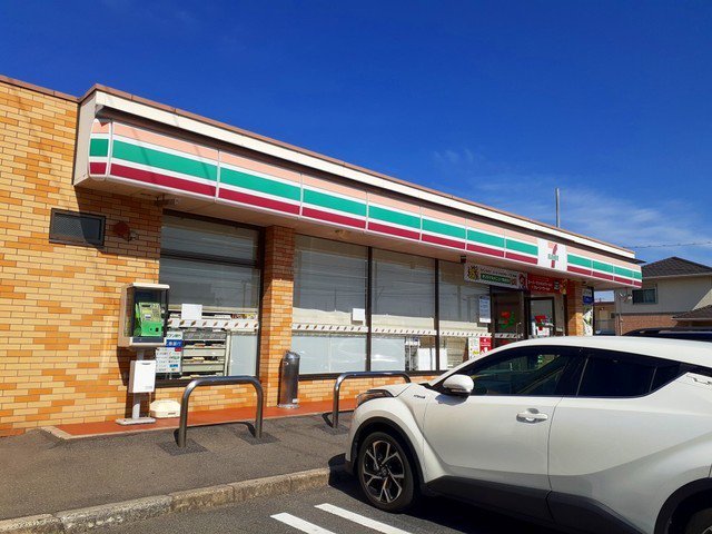 セブンイレブン福山東深津３丁目まで300m