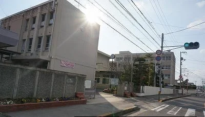 多肥小学校まで1100m