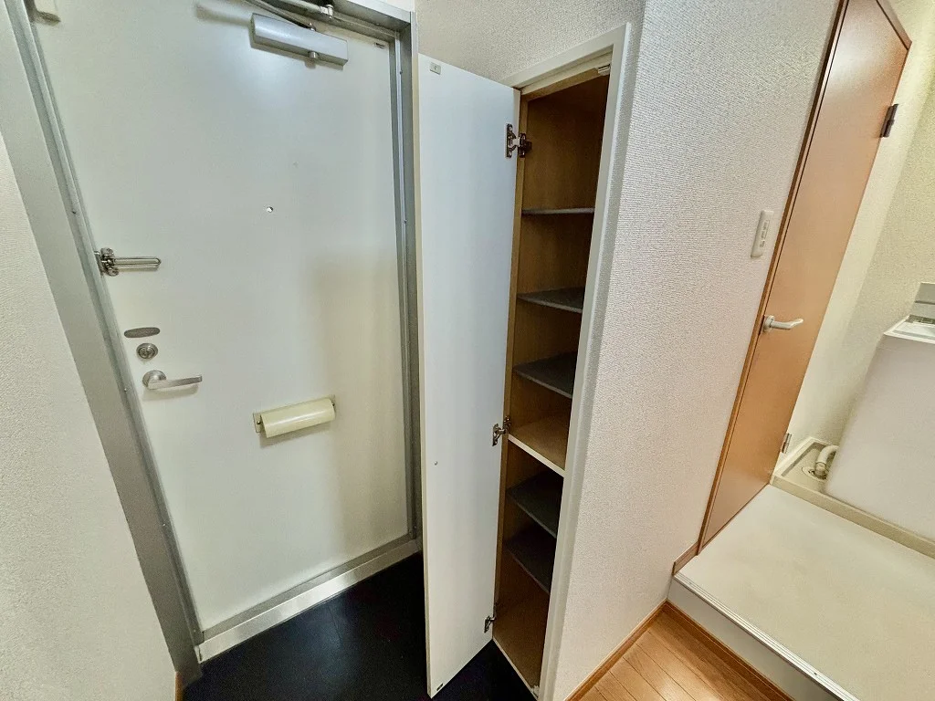 設備・仕様は号室により異なる為、現況を優先いたします。