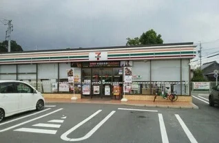 セブンイレブンまで430m