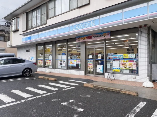 ローソン野芥小学校前店まで89m