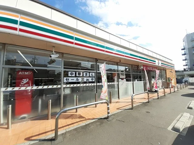 セブンイレブン塩釜新富町店まで213m