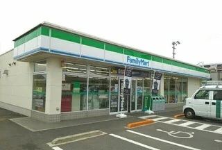 ファミリーマートサンフラワ店様まで500m