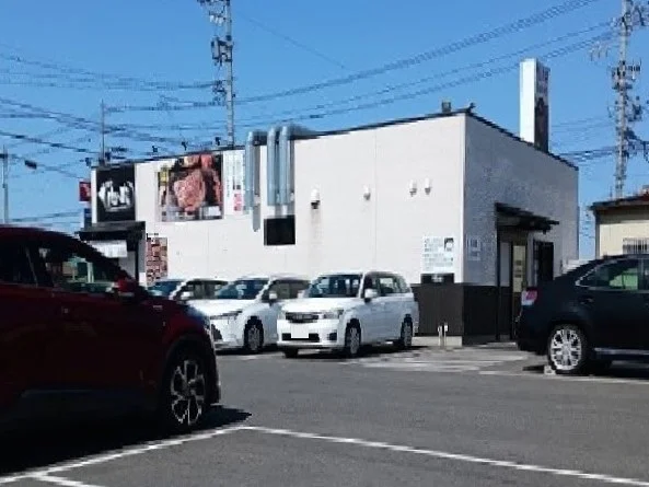 感動の肉と米　甚目寺店まで1500m