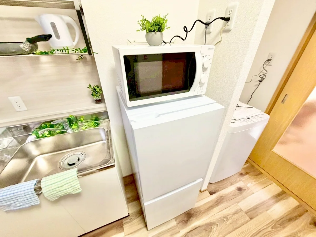 ※撮影用の観察植物・食器調理器具・雑貨類等はございません。※写真は現況優先