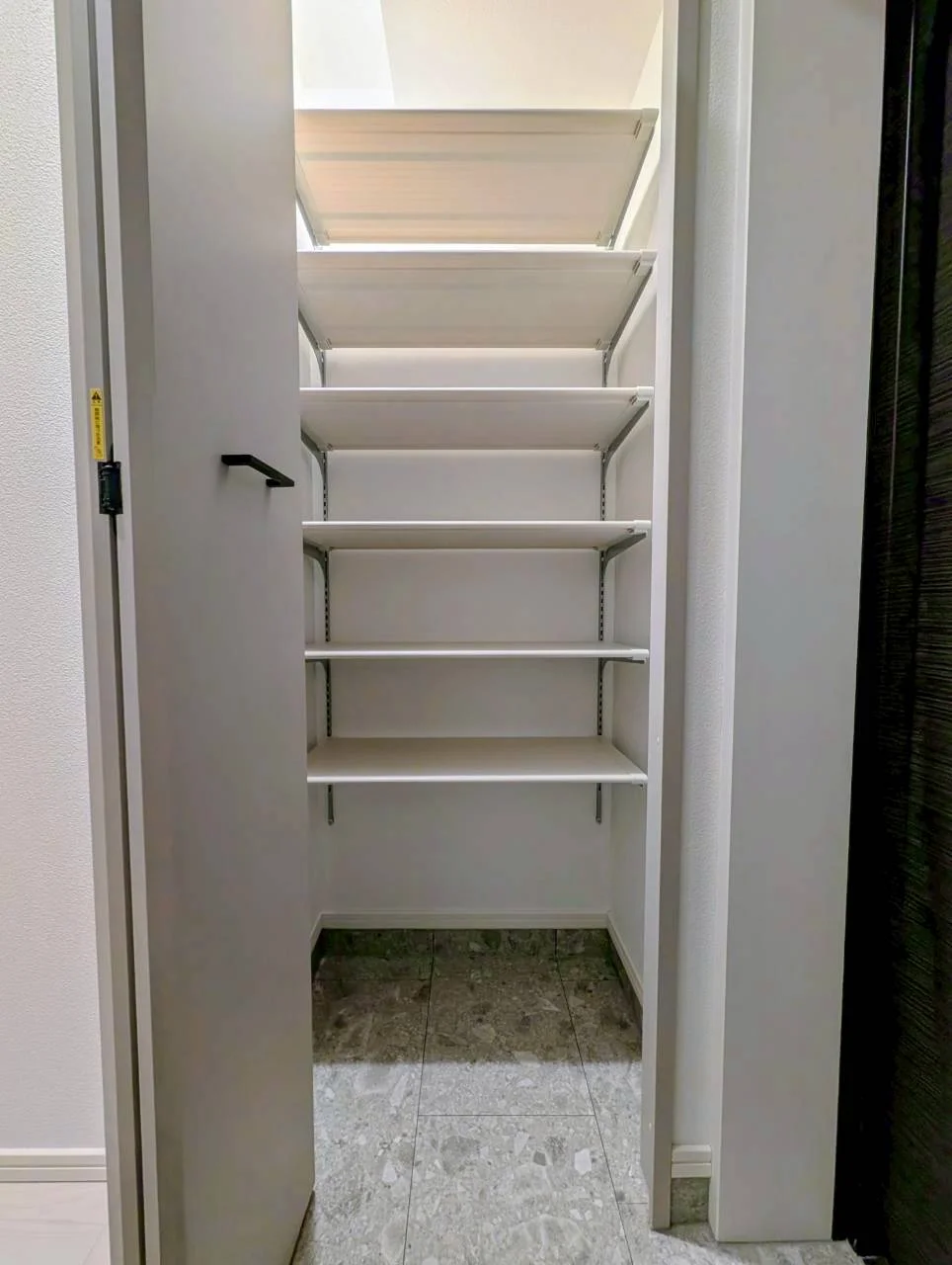 シューズボックス