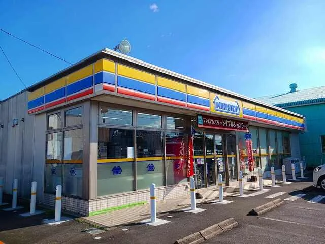 ミニストップ　富士津田町店まで200m
