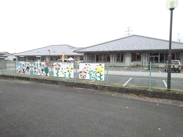 若葉保育園まで190m