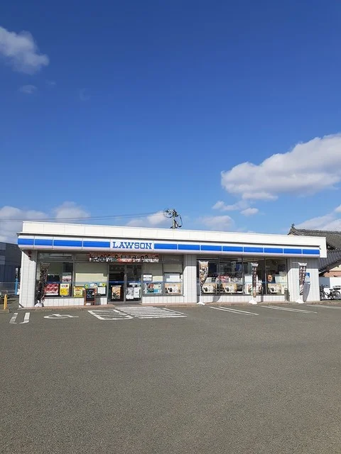 ローソン八代大村町店まで933m
