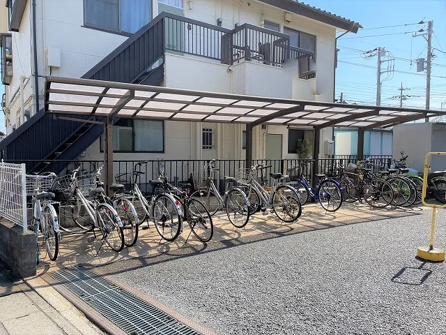 屋根付き駐輪場
