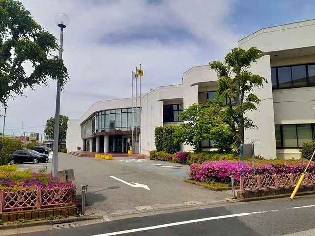 川口市立南平公民館まで64m