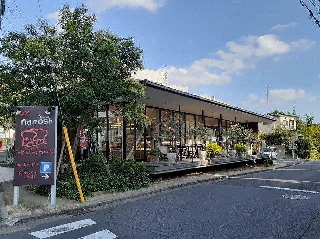 パン・ド・ナノッシュまで900m