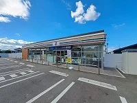 セブンイレブン新田店さんまで200m