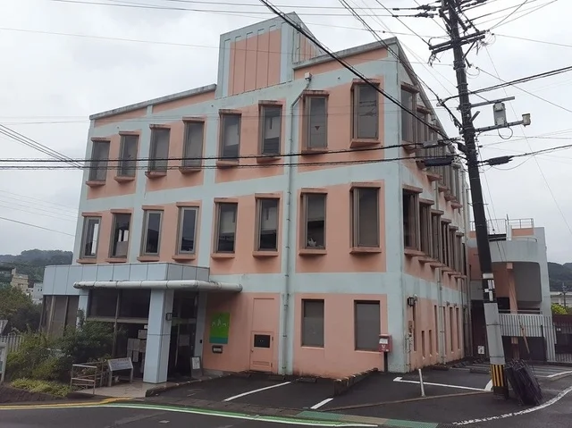 時津図書館まで700m