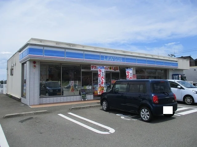 ローソン高鍋蚊口浦店まで900m
