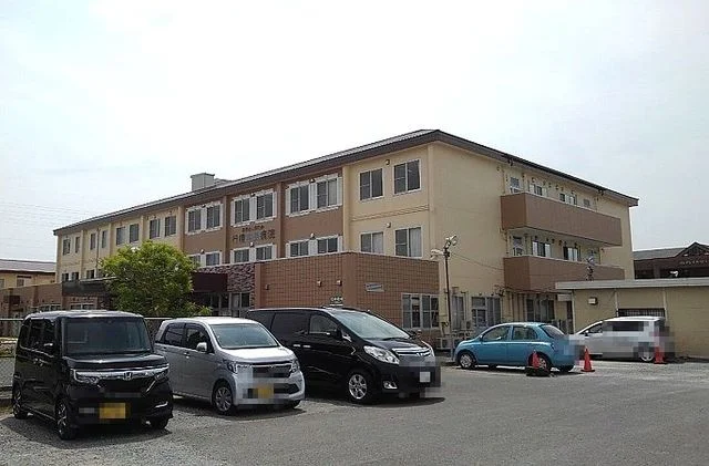 行橋中央病院まで1100m