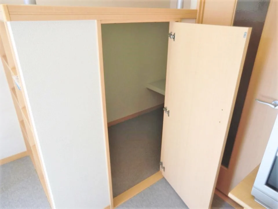 同タイプ物件の為、形状や間取寸法、色調等が実際とは異なります